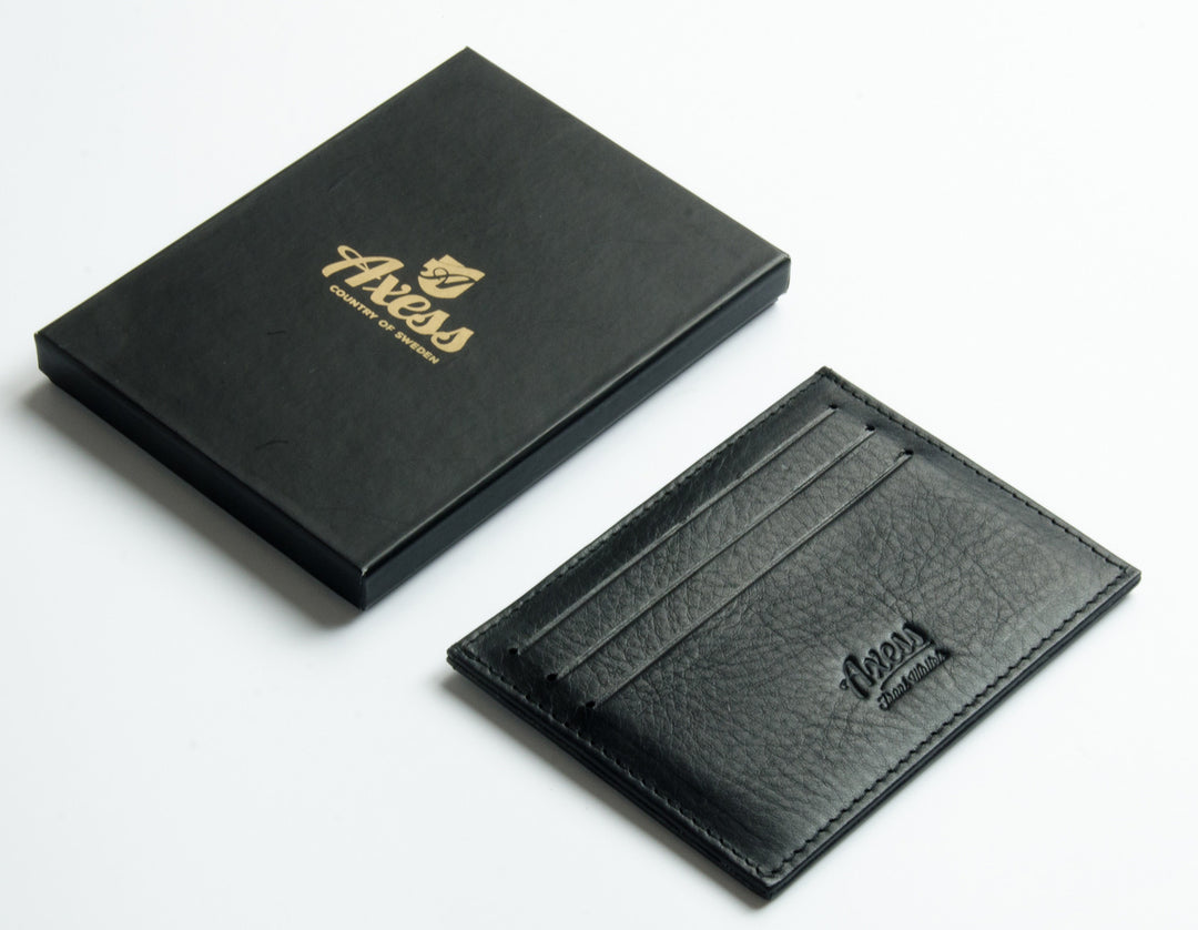 Vegetable tanned black