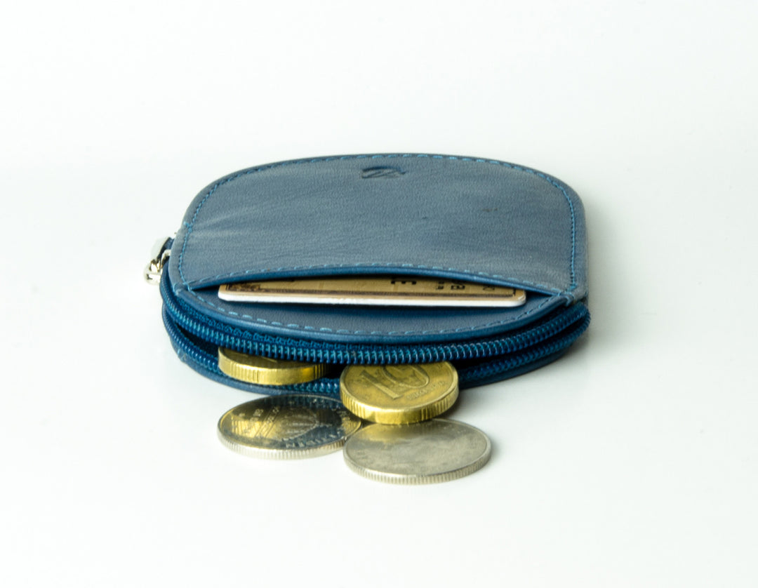 Vegetable tanned blue