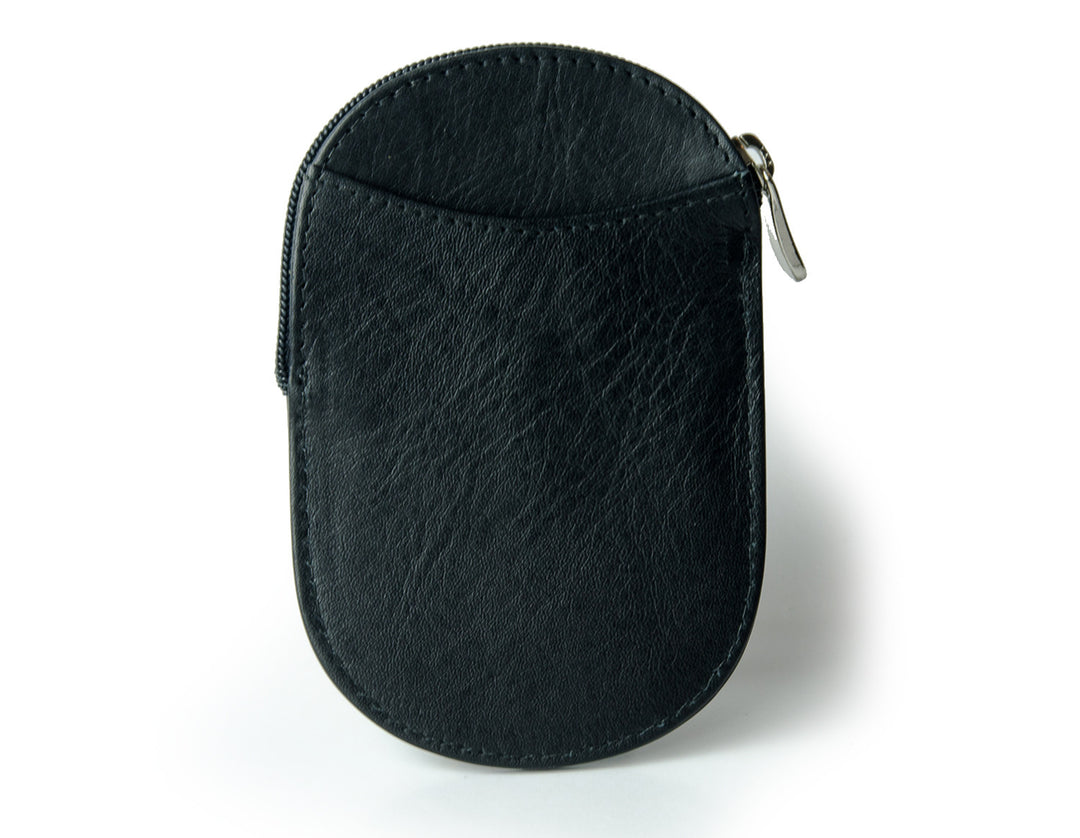 Vegetable tanned black