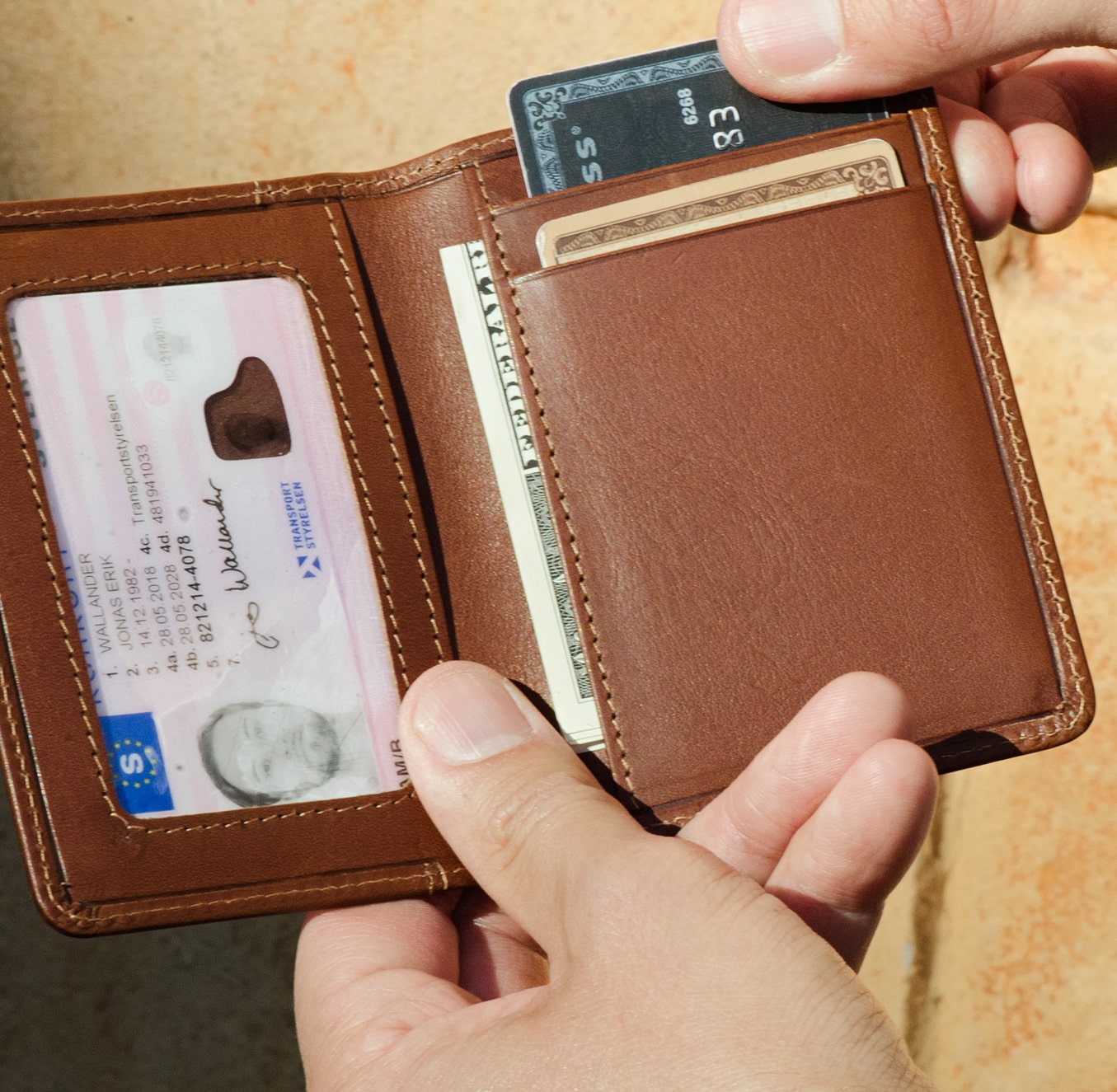 The Verona – Luxury Italian Leather Long Wallet for Men | Axess
